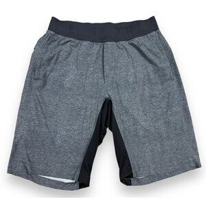 Lululemon Men’s T.H.E. Short 11” Inseam Linerless 7Y05S Black Gray Athletic Sz L